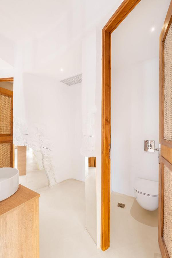 Faos Exclusive Suites Ornos  Exterior foto